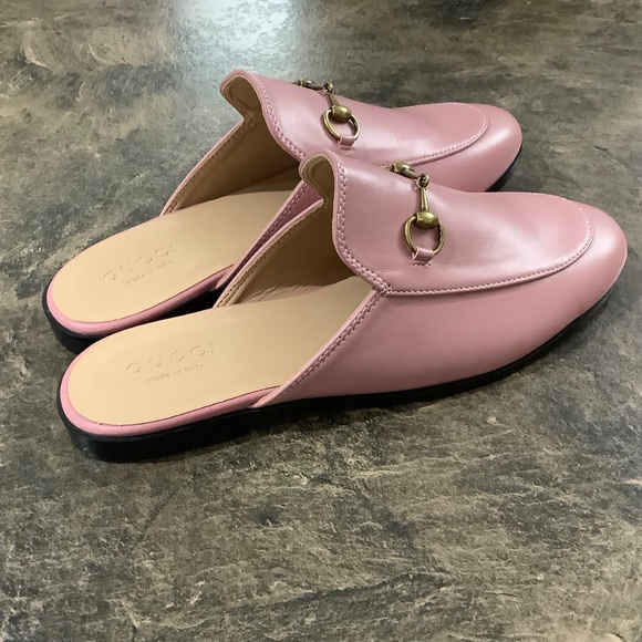 New condition Pink Slip ons 8.5/9 - Picture 9 of 13